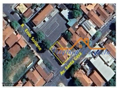 Casa para Venda na cidade de Pen&aacute;polis no bairro Centro